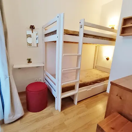 L'eterlou, T3, Centre Luchon, Wifi, Casier A Skis, Ascenseur, 6 Personnes